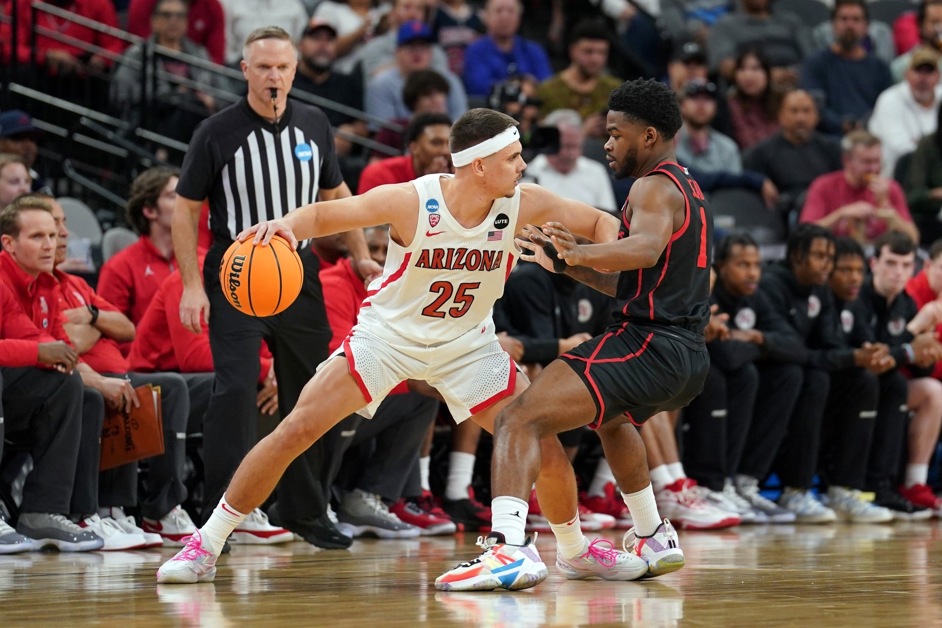 Arizona Wildcats vs Washington Huskies Prediction, 1/28/2023 College Basketball Picks, Best Bets & Odds