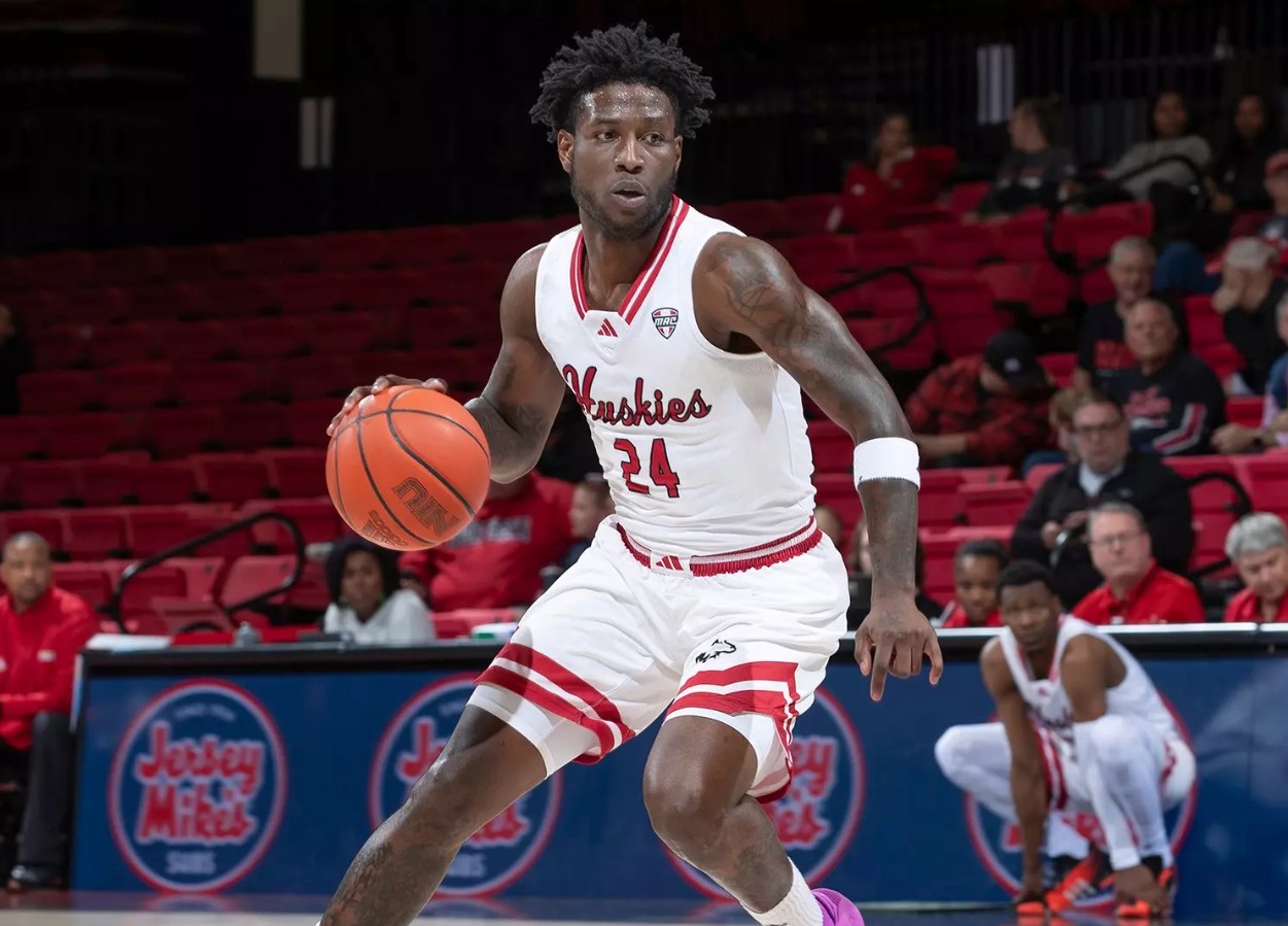 college basketball picks Quaran McPherson Northern Illinois Huskies predictions best bet odds