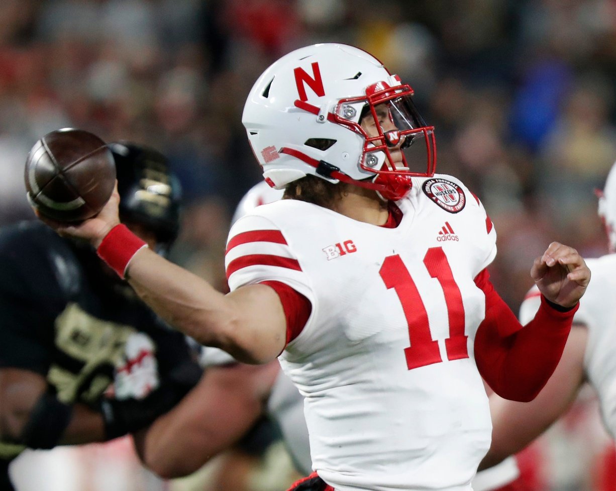 Illinois Fighting Illini vs Nebraska Cornhuskers Prediction, 10/29/2022 College Football Picks, Best Bets  & Odds