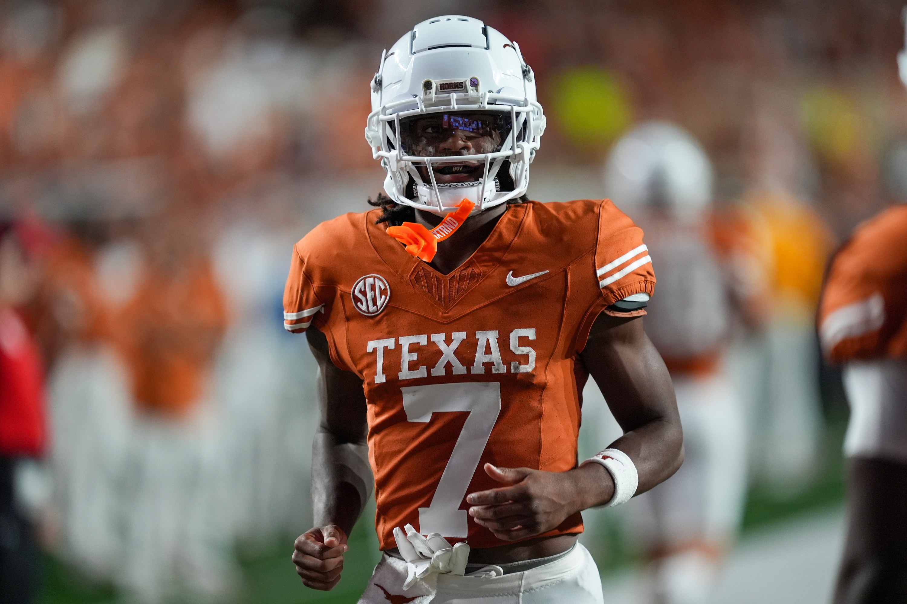 college football picks Isaiah Bond Texas Longhorns predictions best bet odds