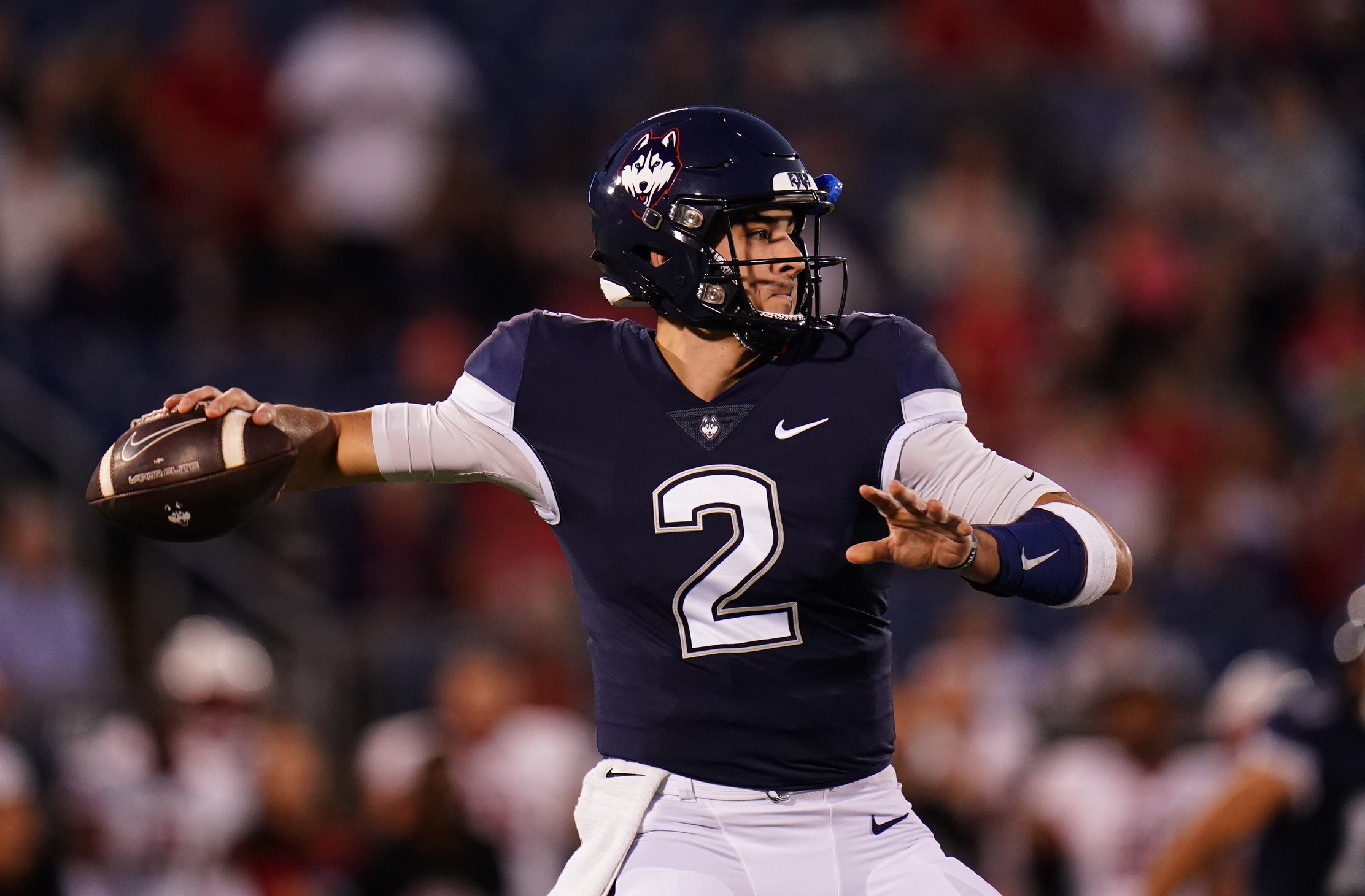 college football picks Joseph Fagnano Connecticut Huskies predictions best bet odds