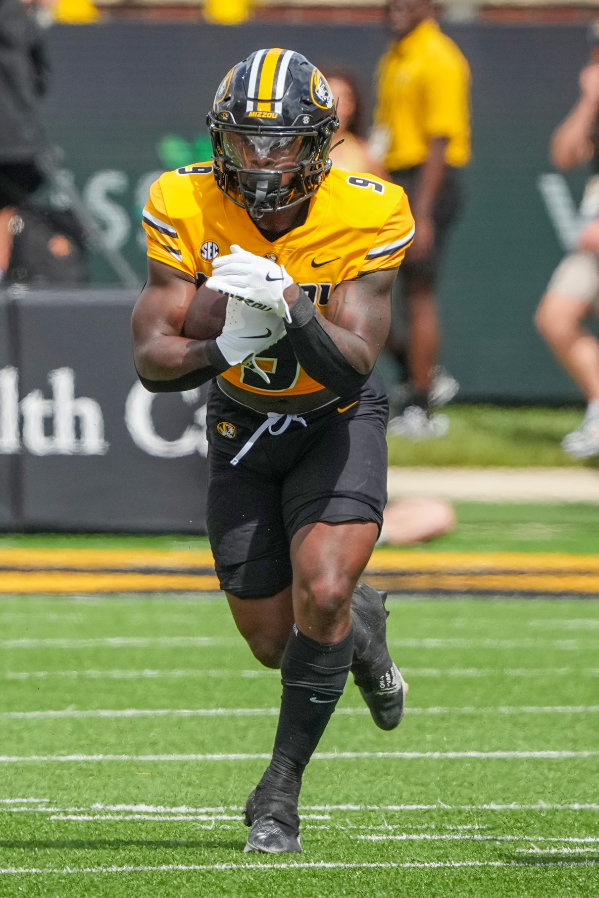 Iowa Hawkeyes vs Missouri Tigers Prediction, 12/30/2024 College Football Picks, Best Bets  & Odds