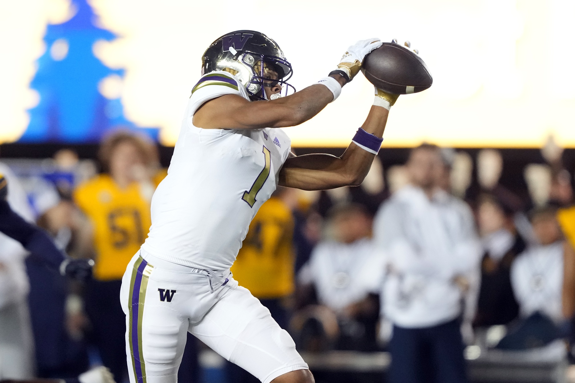 Colorado Buffaloes vs Washington Huskies Prediction, 11/19/2022 College Football Picks, Best Bets  & Odds