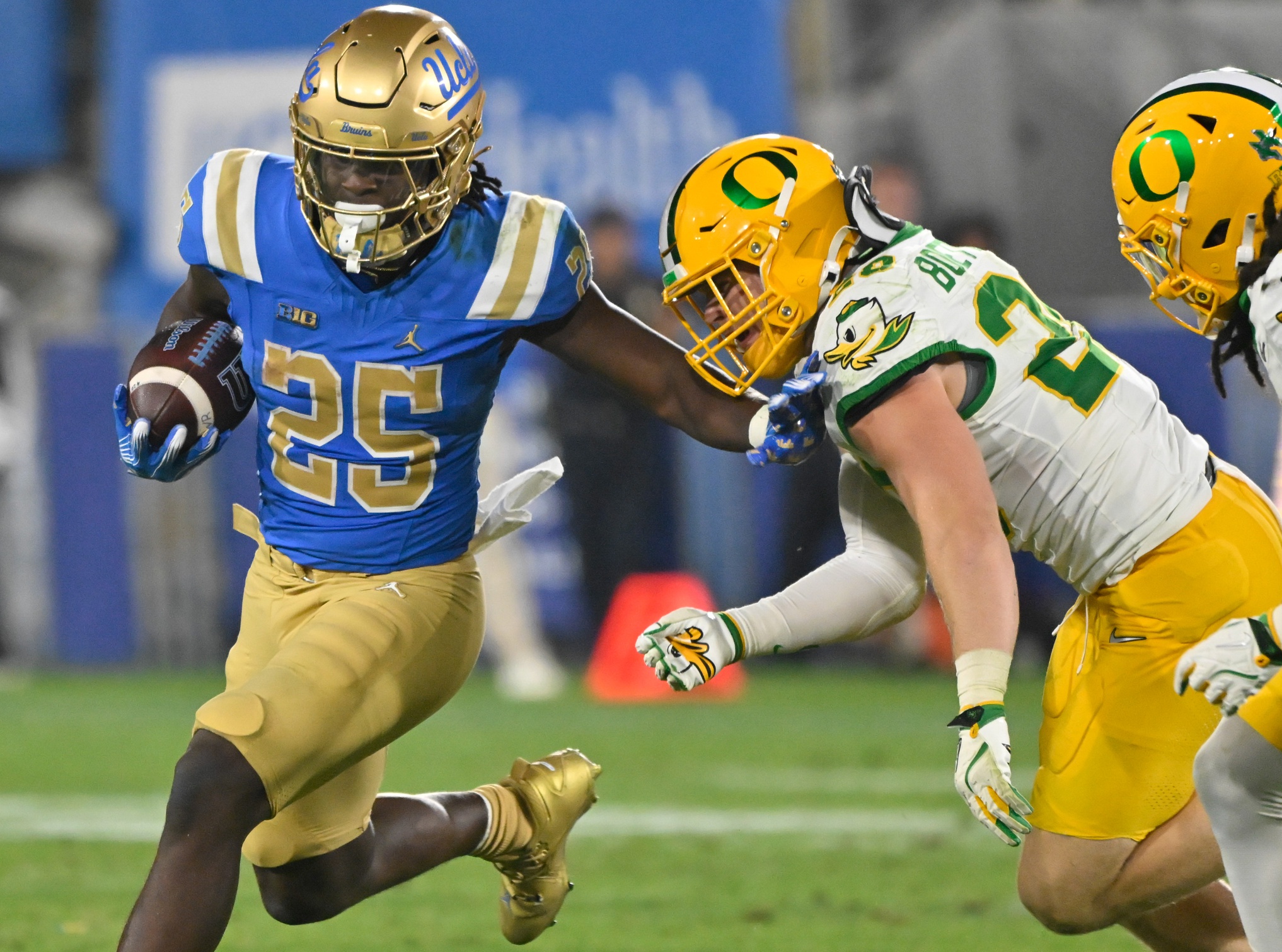 college football picks T.J. Harden UCLA Bruins predictions best bet odds