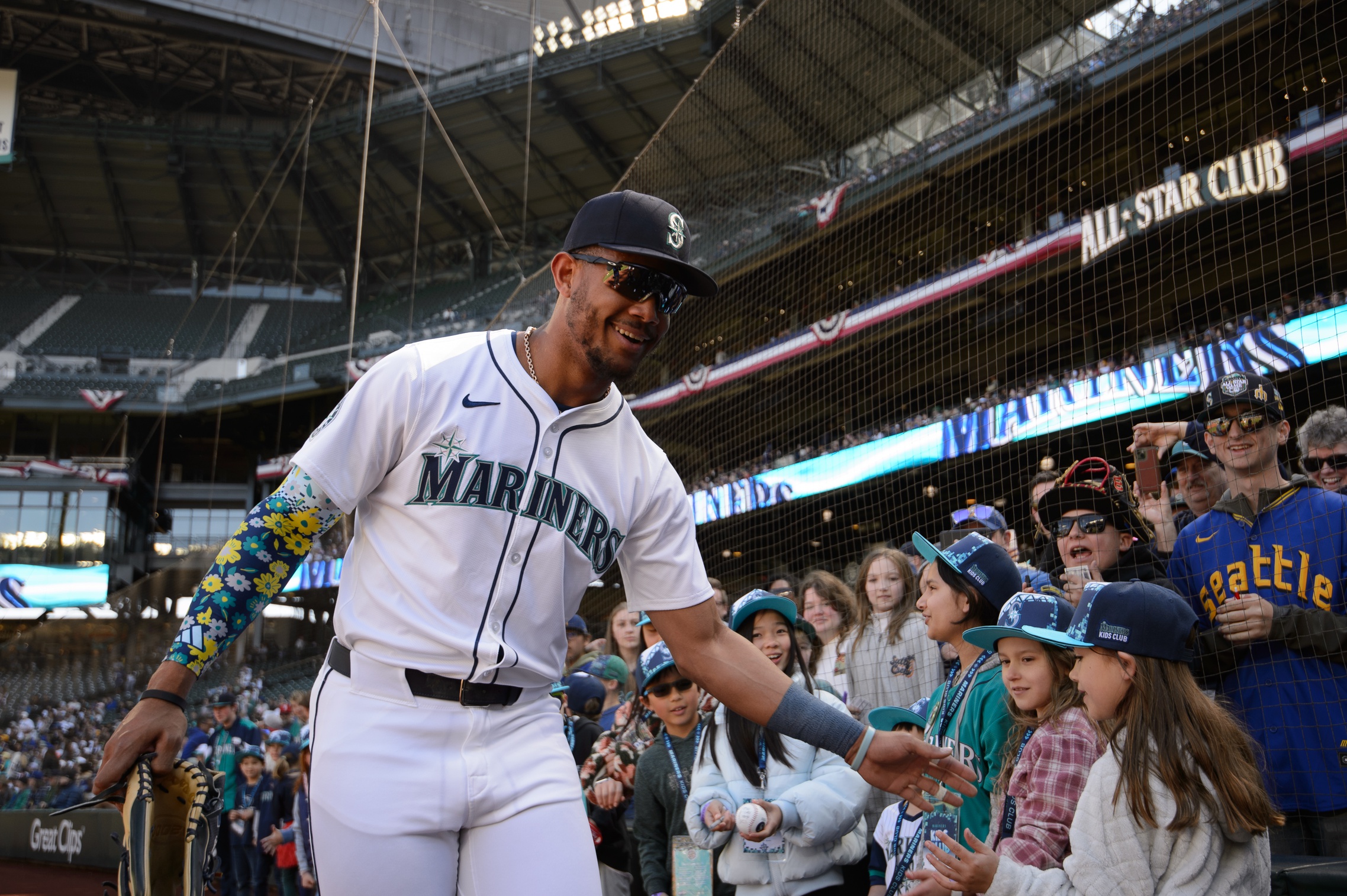 Cleveland Guardians vs Seattle Mariners Prediction, 4/2/2024 MLB Picks, Best Bets & Odds