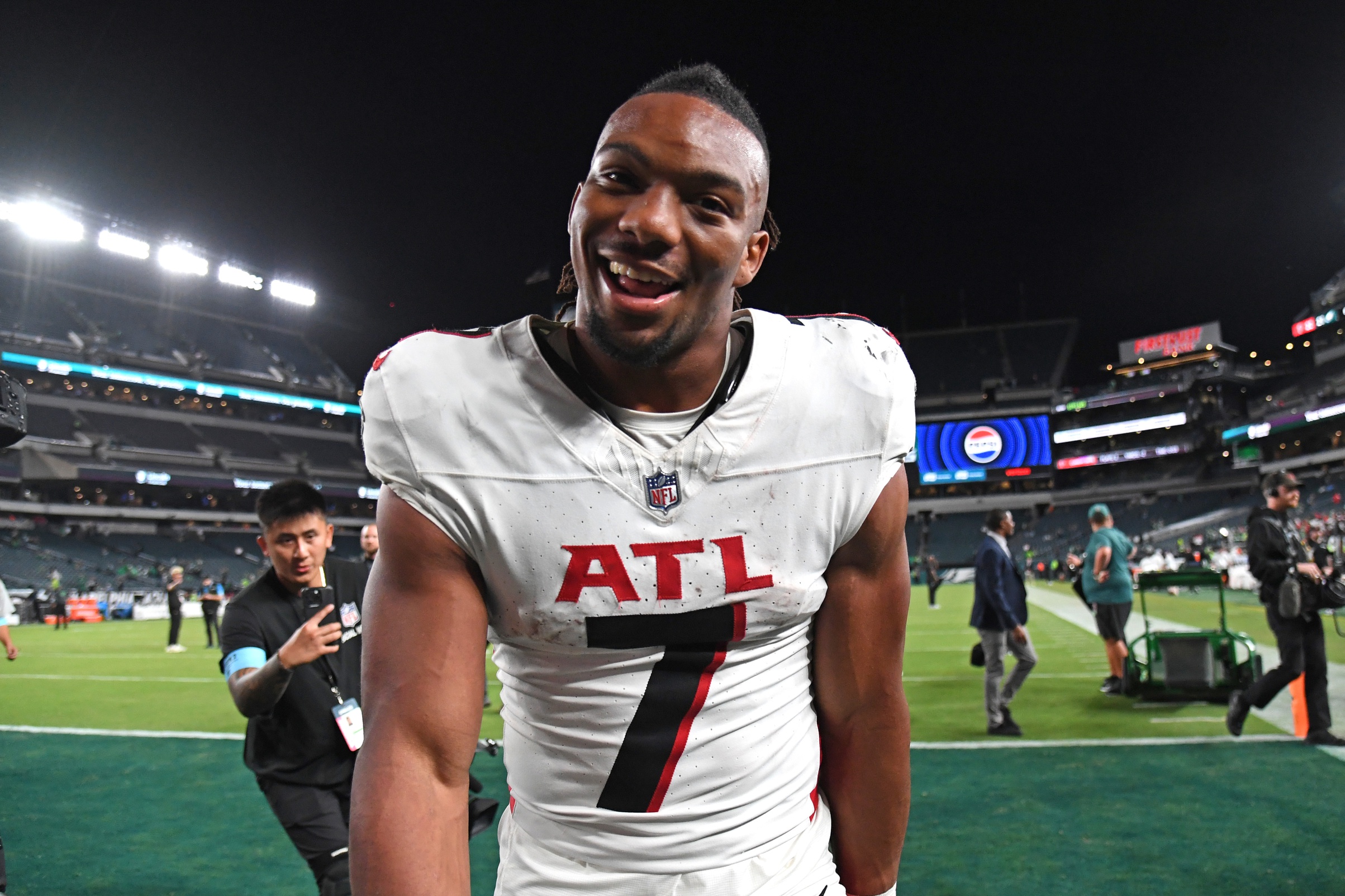 nfl picks Bijan Robinson Atlanta Falcons predictions best bet odds