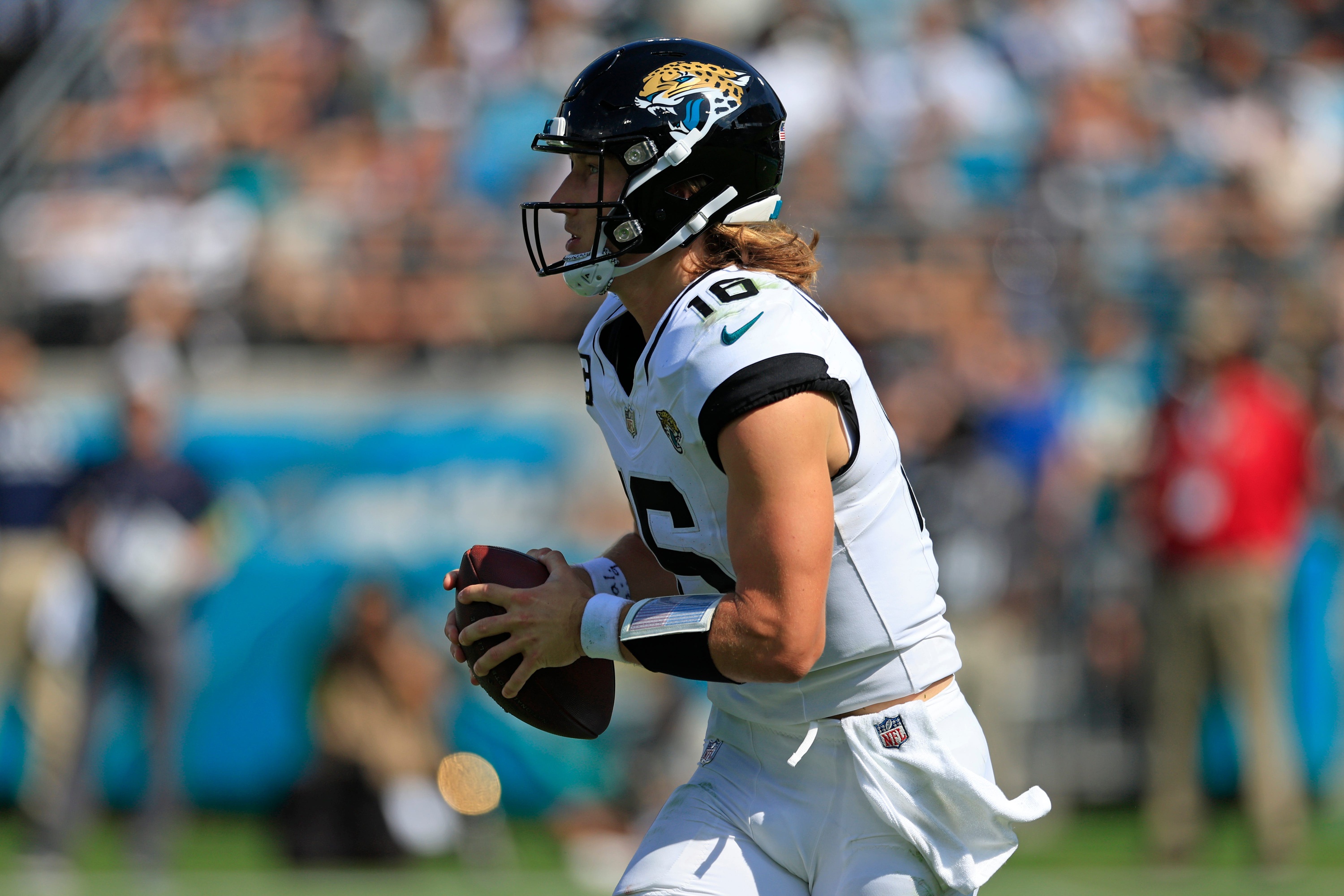 Jaguars vs. Bills Betting Odds, Free Picks, and Predictions - 9:30 AM ET  (Sun, Oct 8, 2023) - CapperTek