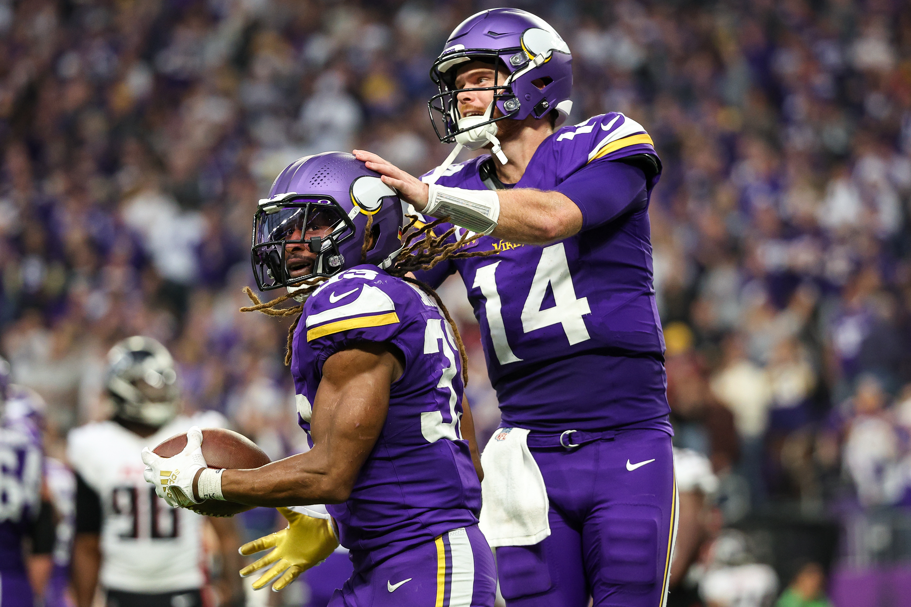 NFL Survivor Pool picks Week 15 Sam Darnold Minnesota Vikings