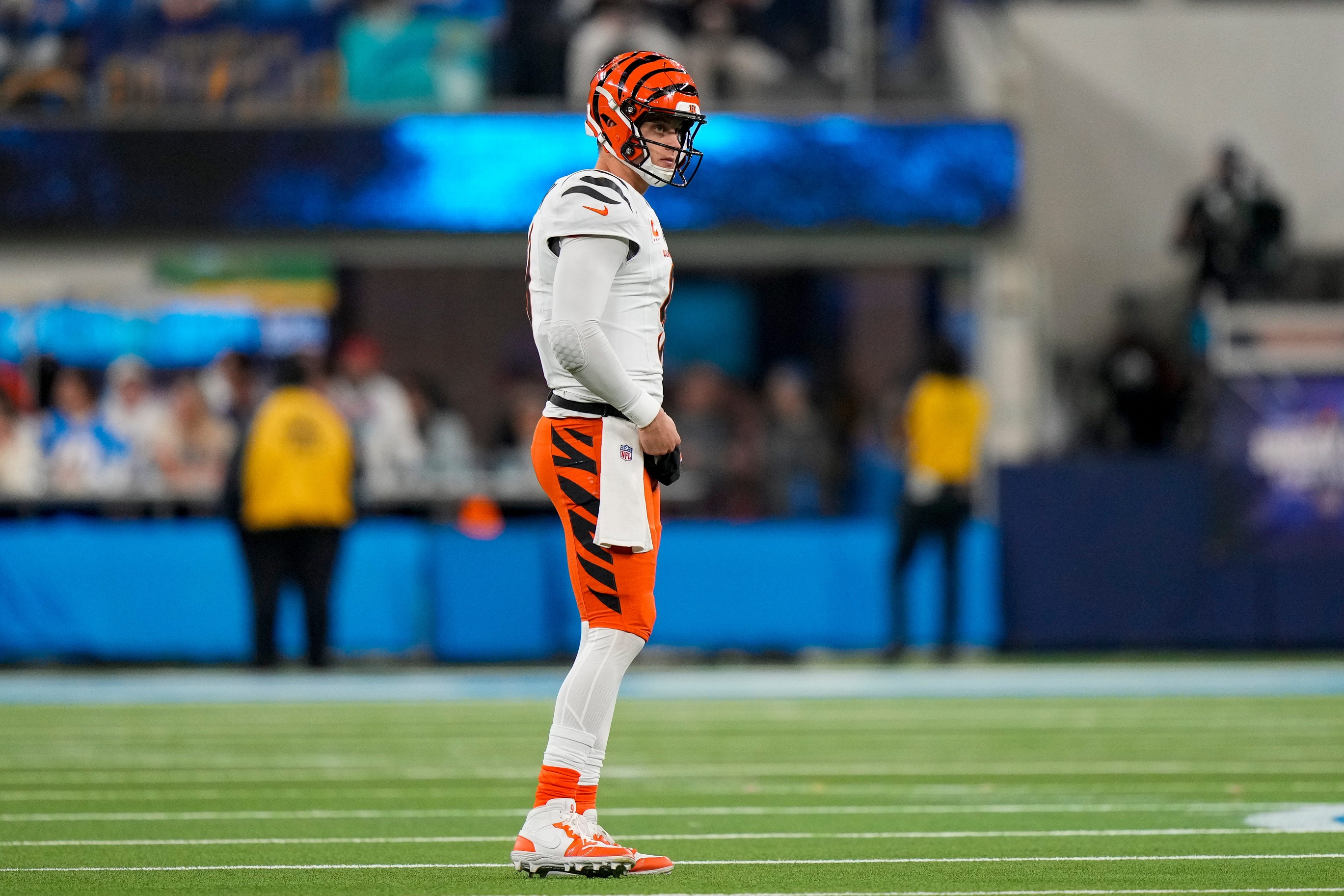 NFL Week 14 lookahead lines and odds Joe Burrow Cincinnati Bengals