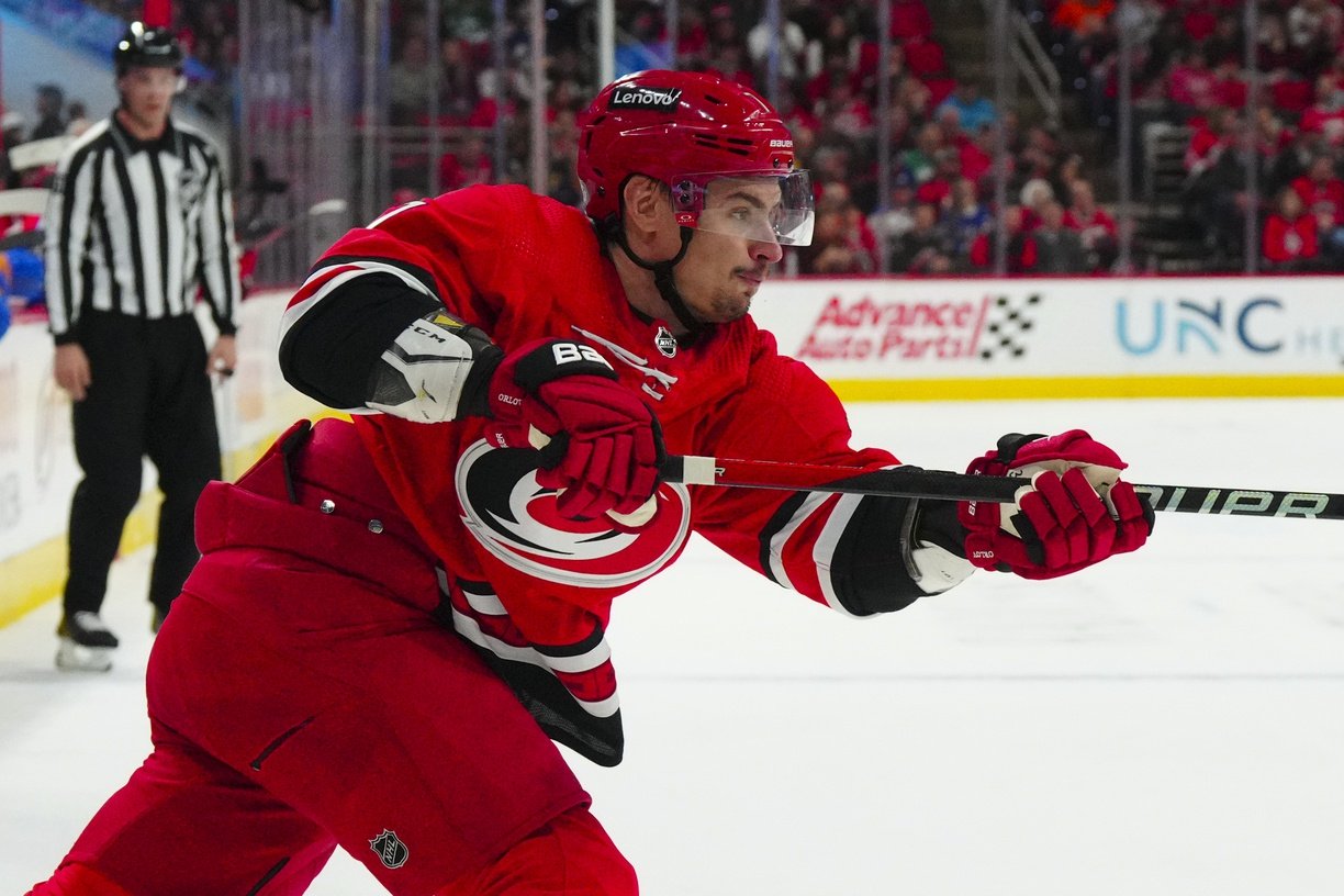 Tampa Bay Lightning vs Carolina Hurricanes Prediction, 11/24/2023 NHL Picks, Best Bets & Odds