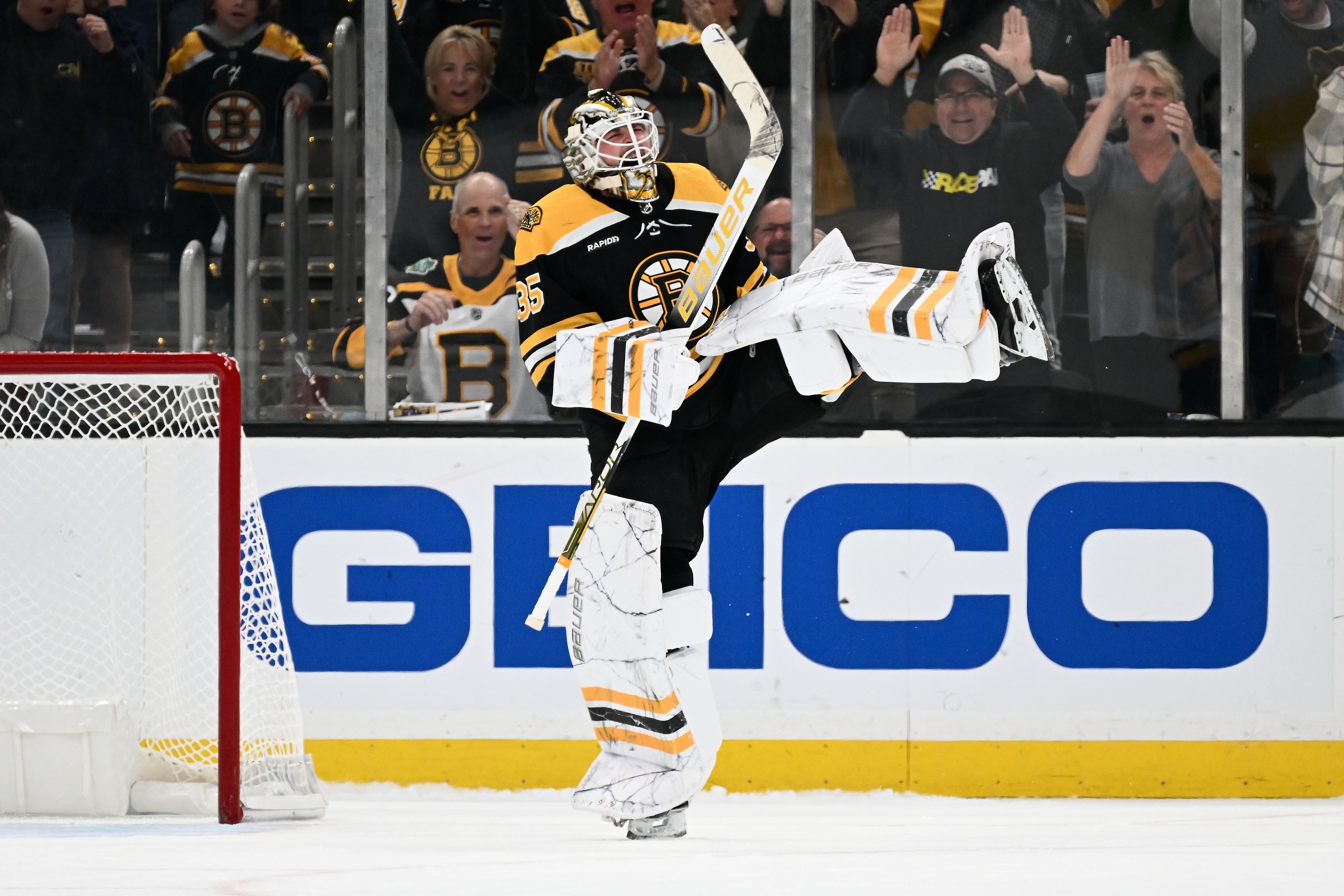 Detroit Red Wings vs Boston Bruins Prediction, 10/27/2022 NHL Picks, Best Bets & Odds