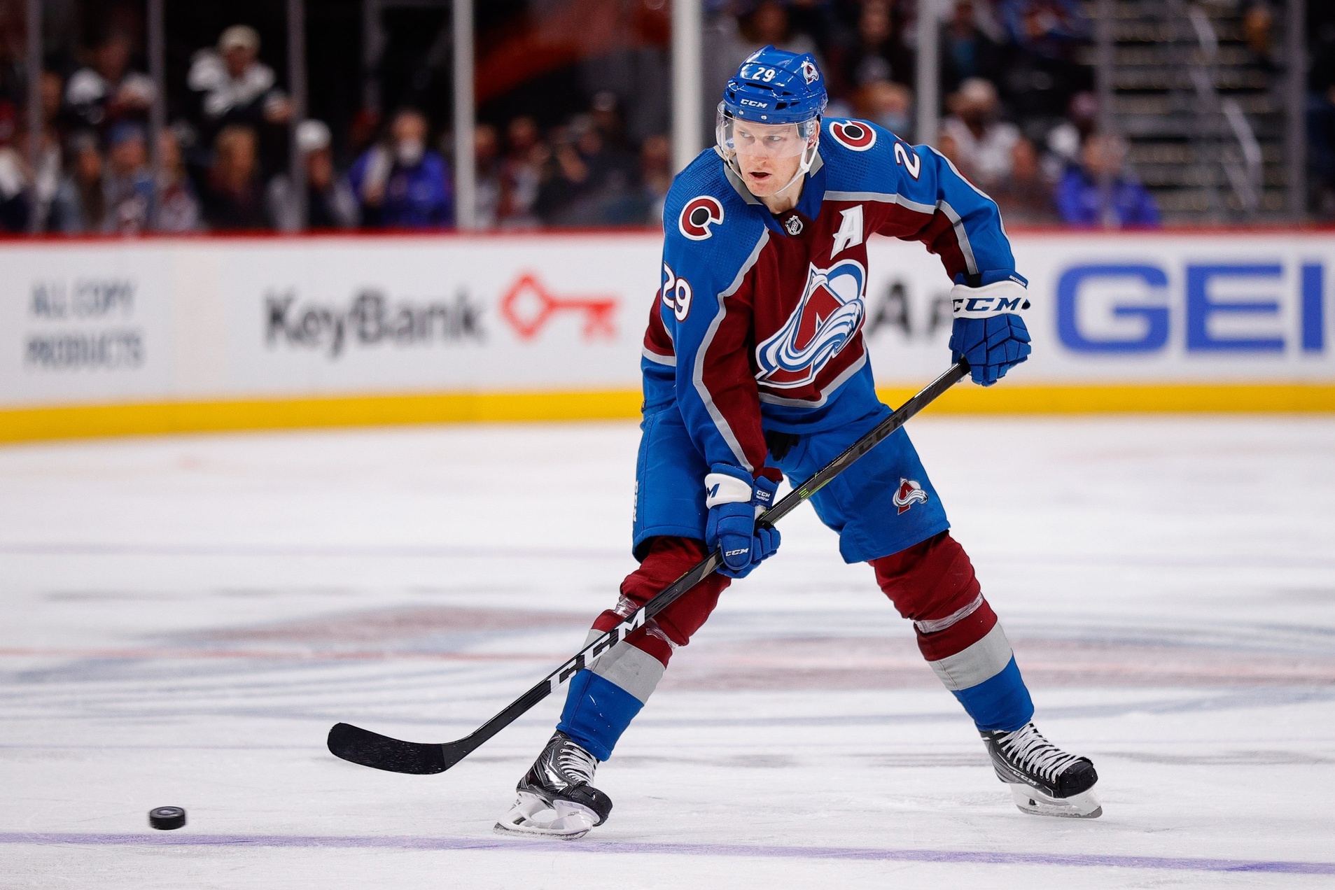 nhl picks Nathan MacKinnon Colorado Avalanche predictions best bet odds