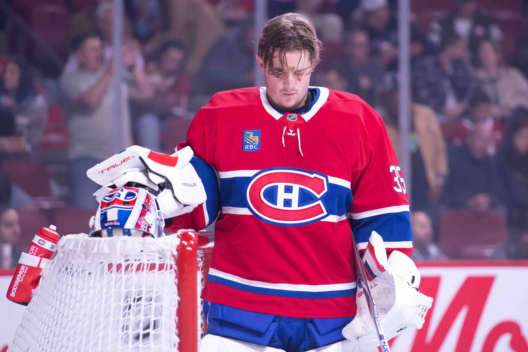 NHL totals betting advice for hot and cold over and under teams Sam Montembeault Montreal Canadiens