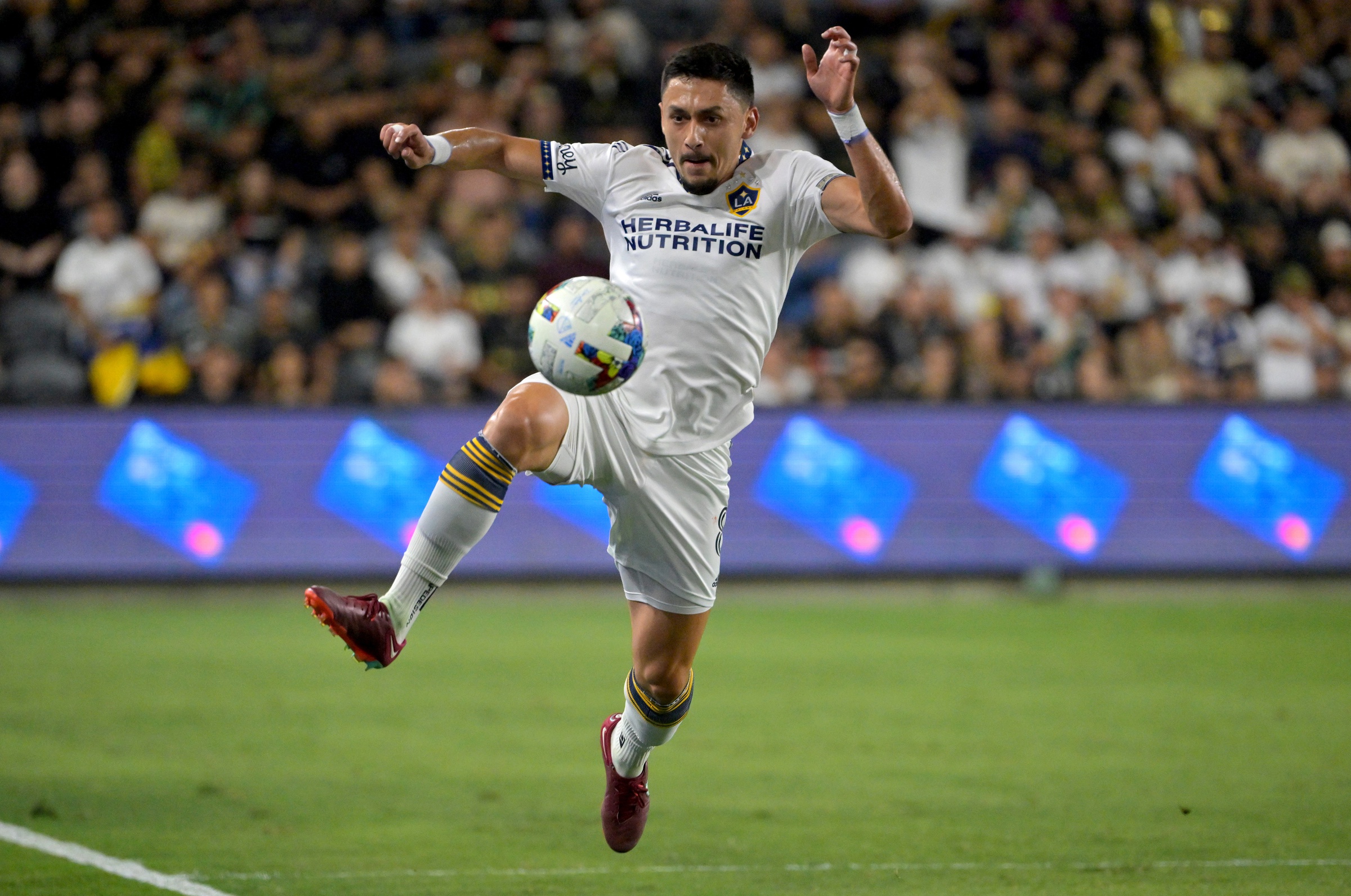 LA Galaxy vs Los Angeles FC Prediction, 7/4/2024 MLS Soccer Pick, Tips and Odds