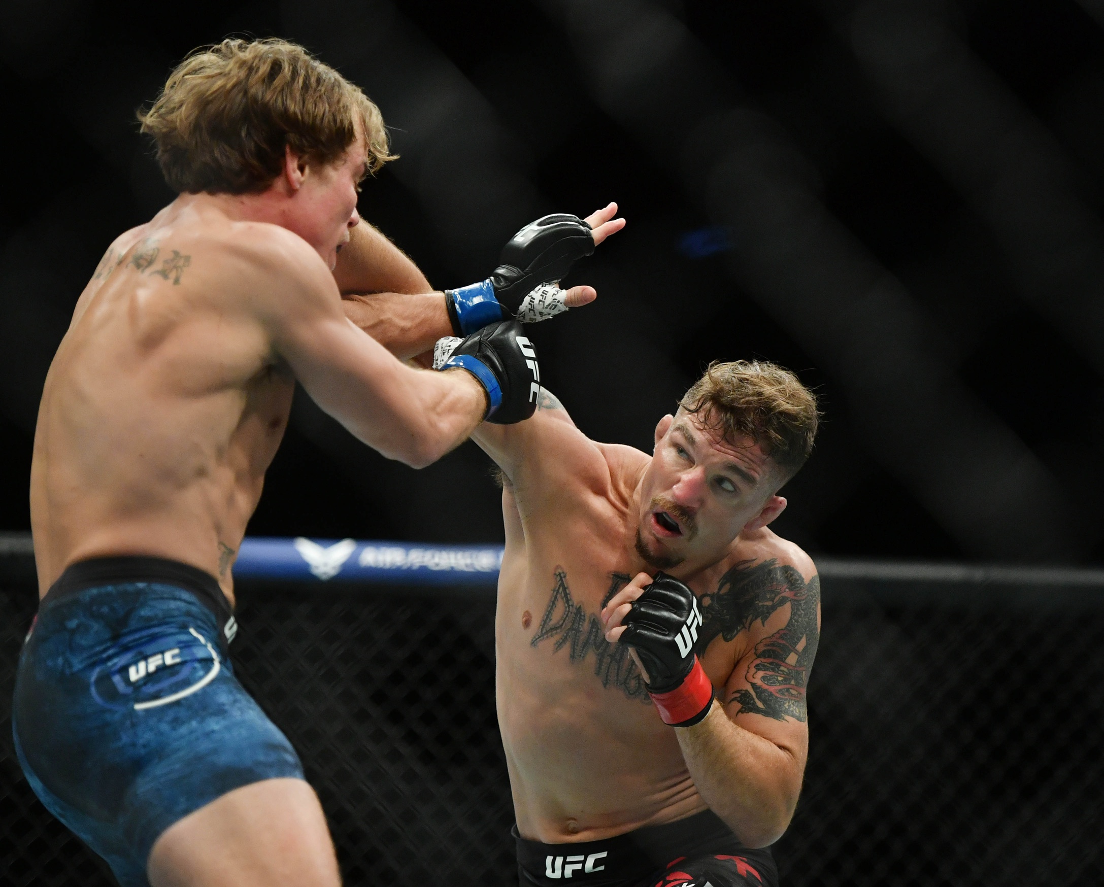 ufc picks Darren Elkins ufc predictions best bet odds