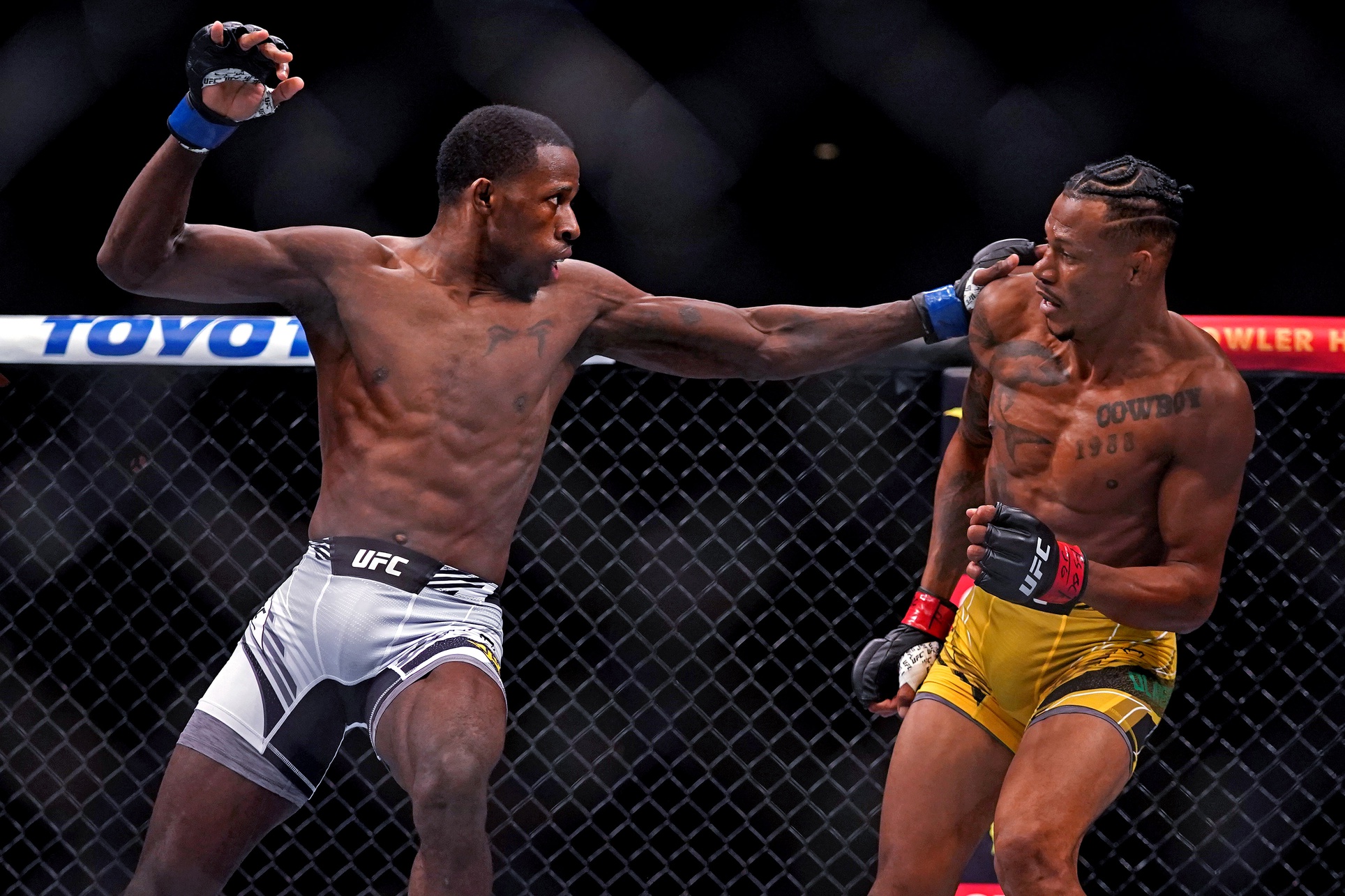 Randy Brown vs Francisco Trinaldo Pick, 10/1/2022 Predictions UFC Vegas 61 Odds