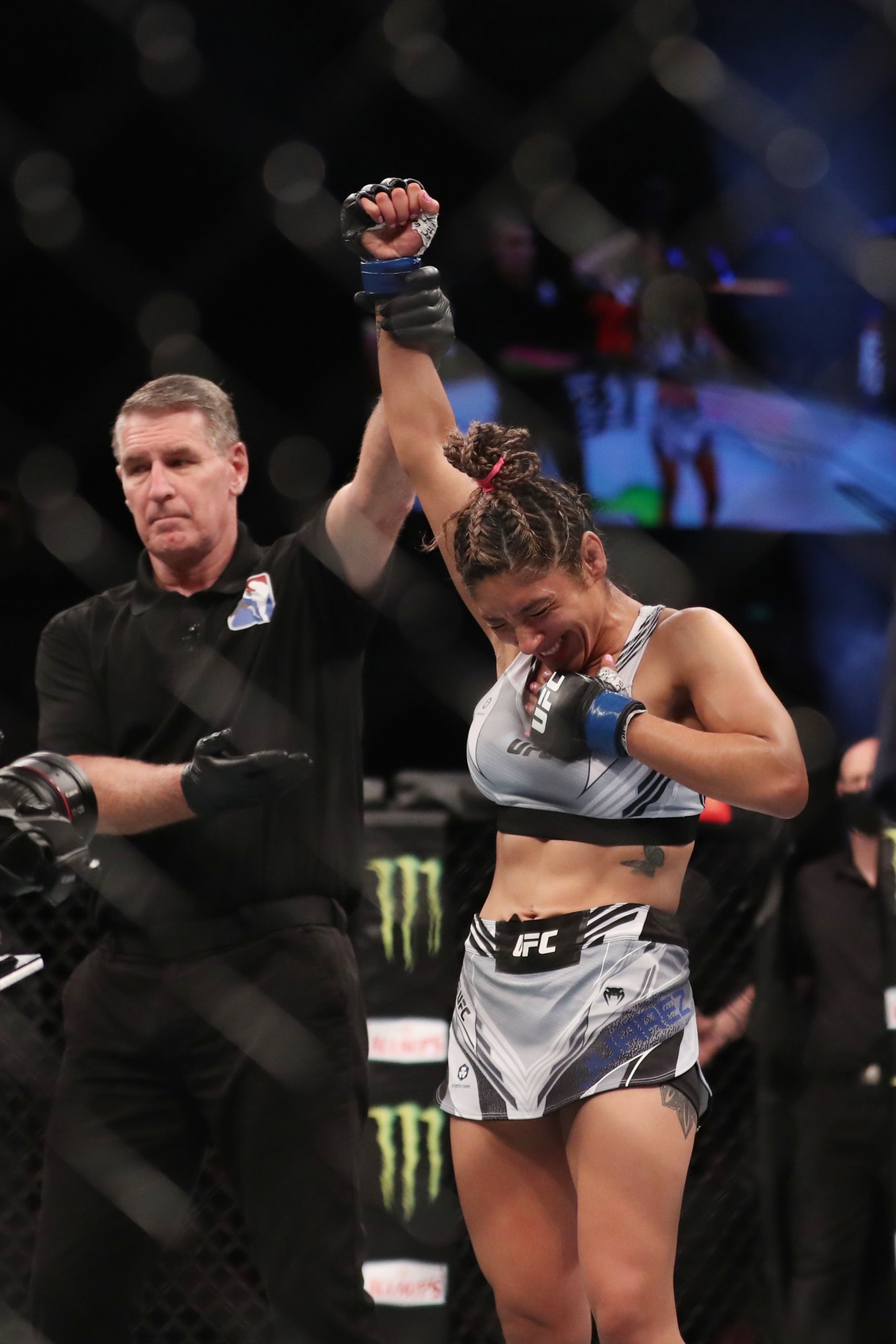 Karolina Kowalkiewicz vs Silvana Gomez Juarez Pick, 11/12/2022 Predictions UFC 281 Odds