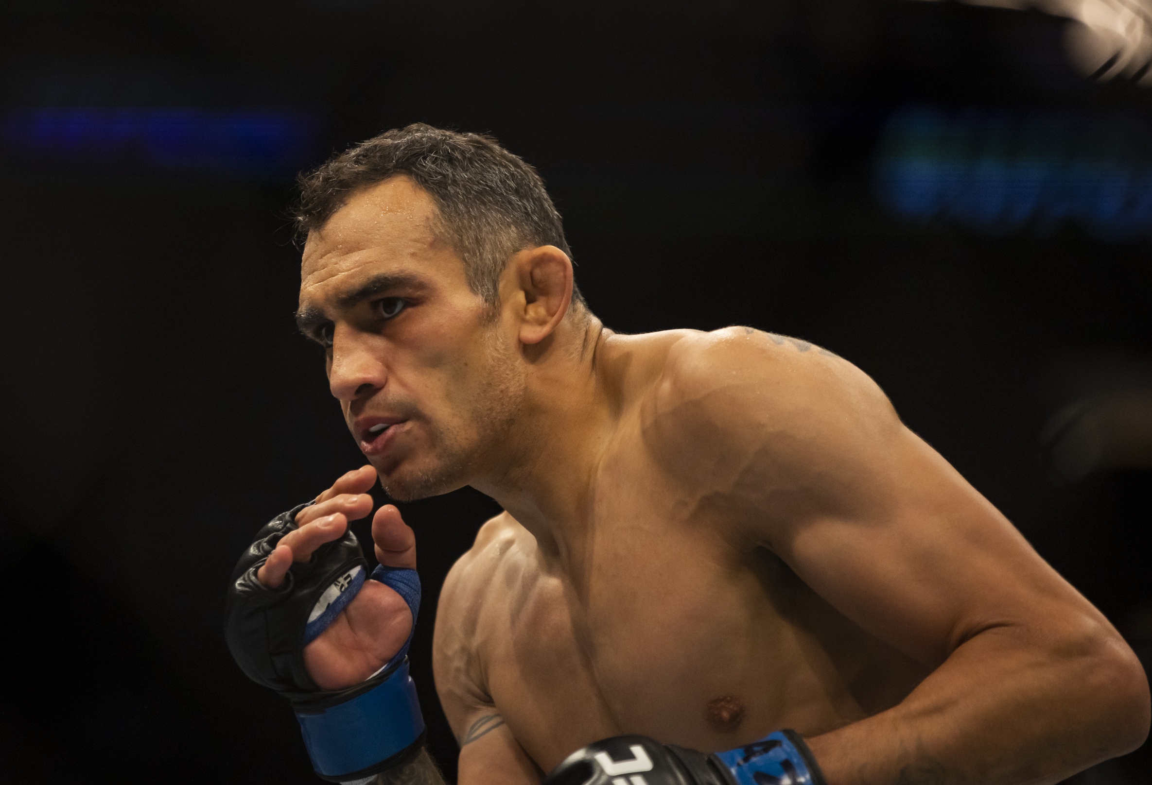 Li Jingliang vs Tony Ferguson Pick, 9/10/2022 Predictions UFC 279 Odds