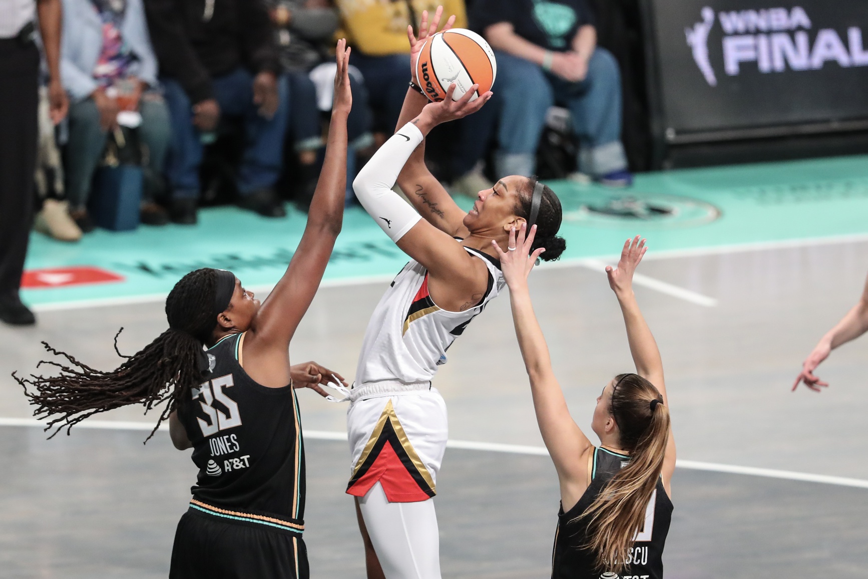 wnba picks A'ja Wilson Las Vegas Aces predictions best bet odds